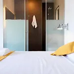 Miro - Luxury With Direct Sea Access For 14 People *