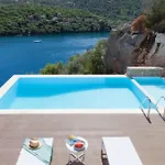 Vilă Miro - Luxury With Direct Sea Access For 14 People *