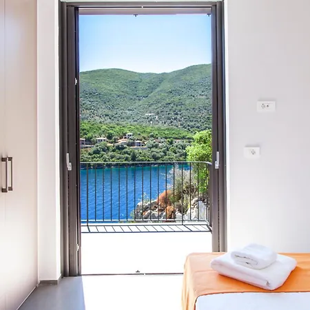 Вилла Miro - Luxury With Direct Sea Access For 14 People