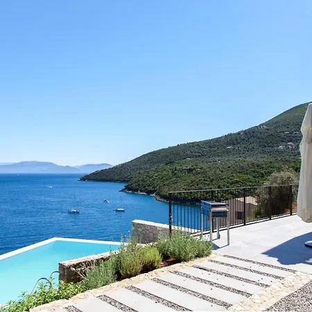 Miro - Luxury With Direct Sea Access For 14 People Вилла Сивота